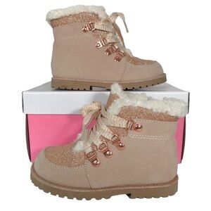 Maggie and Zoe Blush Faux Sherpa Glitter Boots Size 7